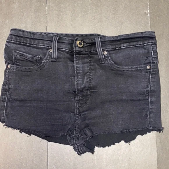 Levi’s 311 Shaping Skinny Size 27 Faded Black Cutoff Jean High Waist Shorts - Picture 1 of 13